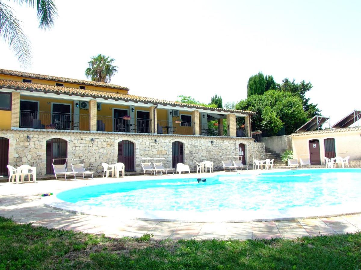 Agriturismo Le Chiuse Carlentini Exteriér fotografie
