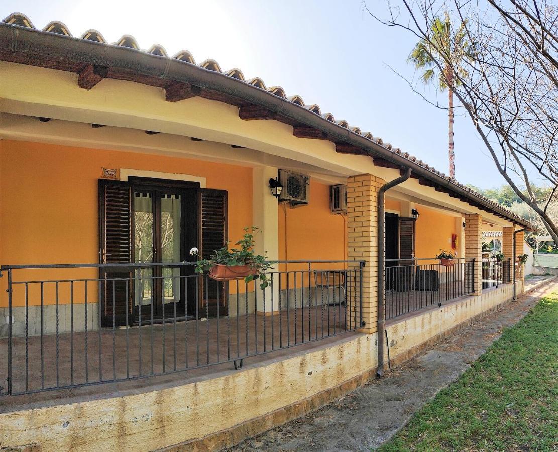 Agriturismo Le Chiuse Carlentini Exteriér fotografie