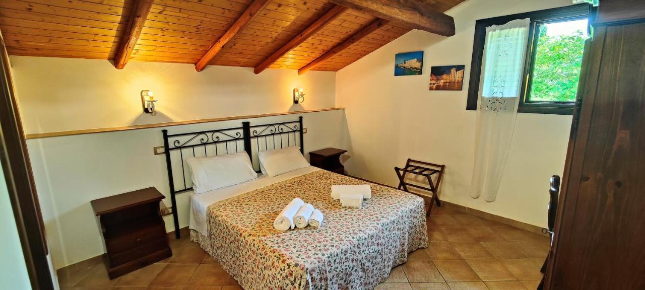 Agriturismo Le Chiuse Carlentini Exteriér fotografie
